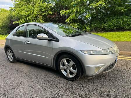HONDA CIVIC 1.8 i-VTEC ES